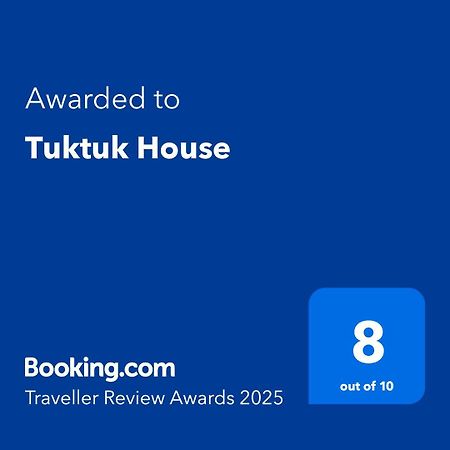 דירות קוואגואה Tuktuk House מראה חיצוני תמונה
